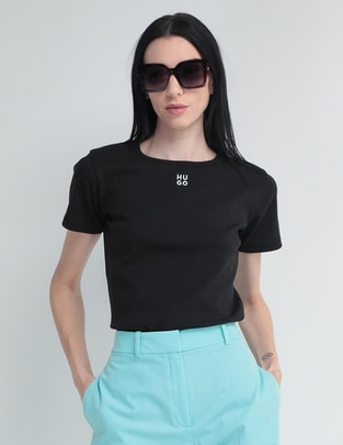Playera manga corta cuello redondo para mujer