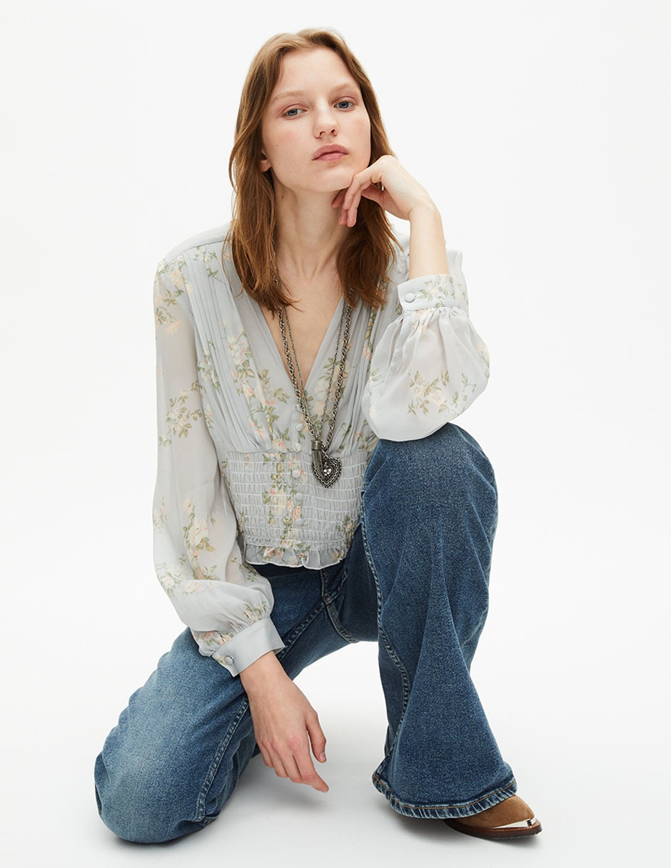 Jeans flare corte cintura para mujer 5