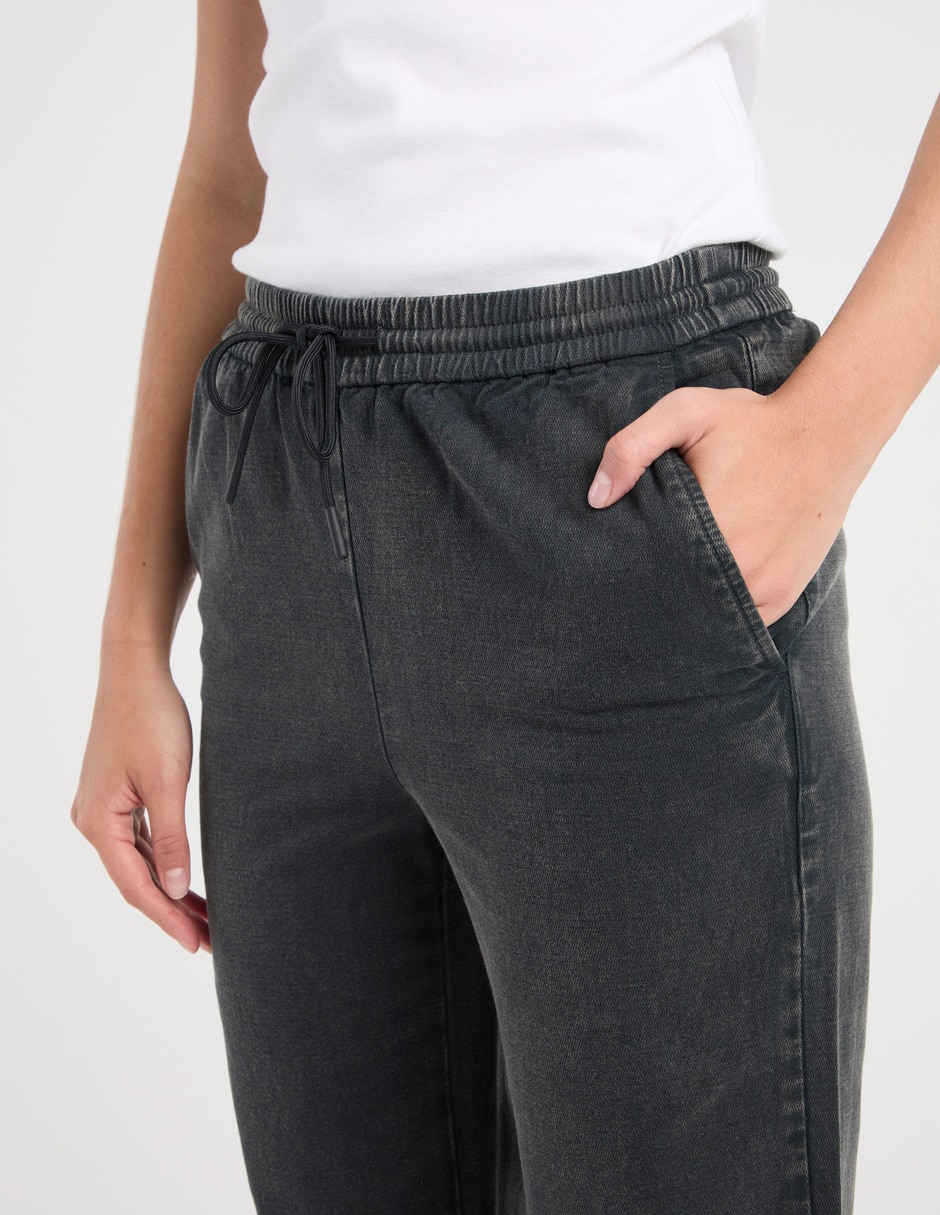 Pantalón relaxed straight para mujer 7