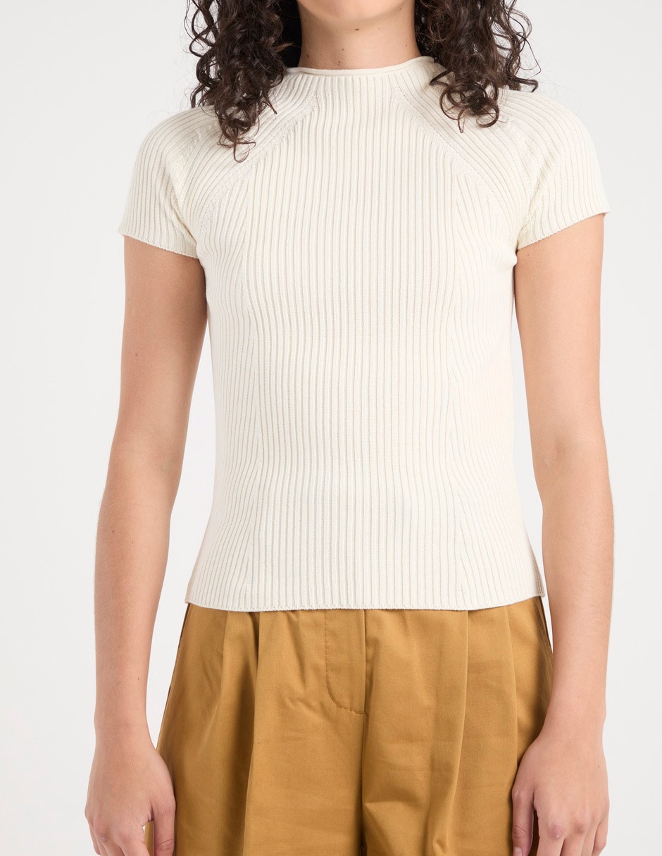 Blusa Max& manga corta para mujer 9