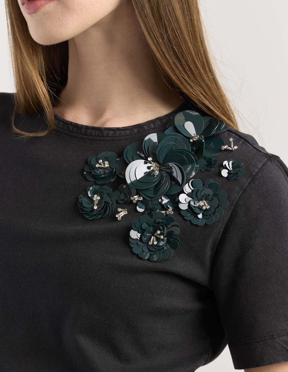 Playera manga corta cuello redondo para mujer 4