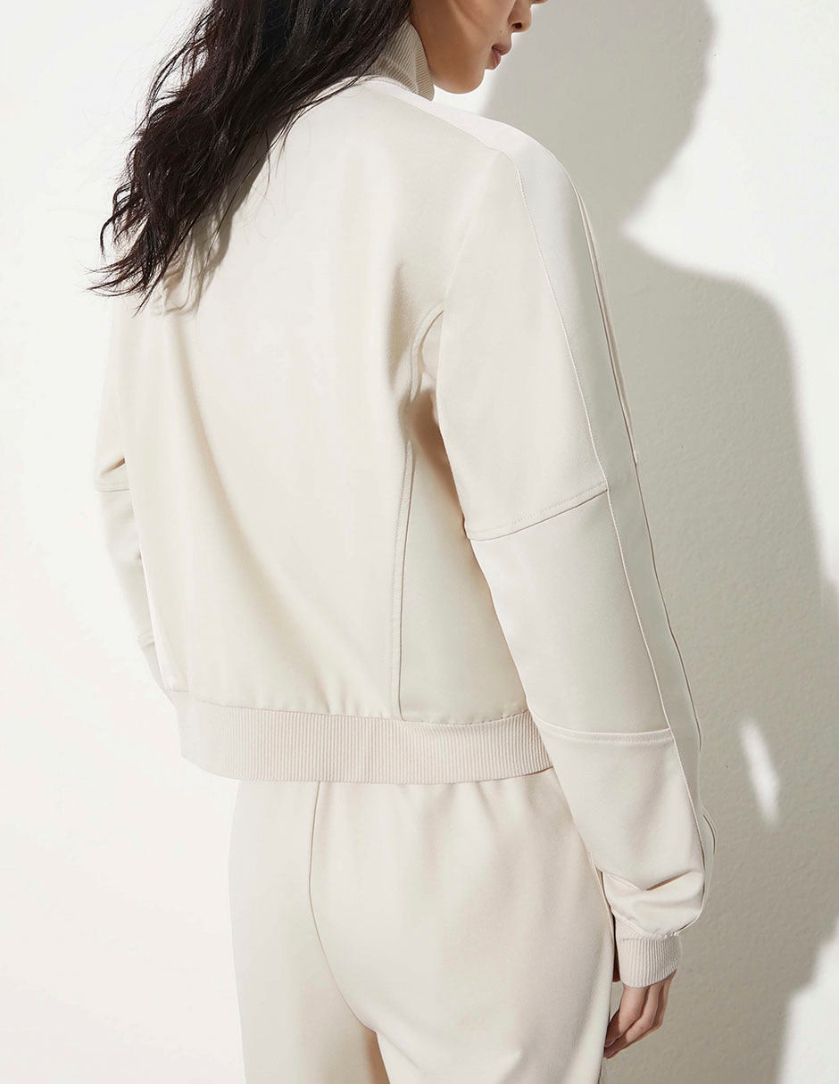 Chamarra bomber Max& para mujer 7