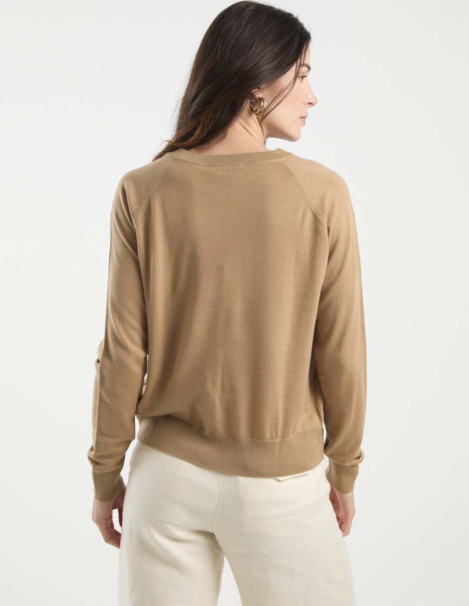 Suéter cuello redondo para mujer 11