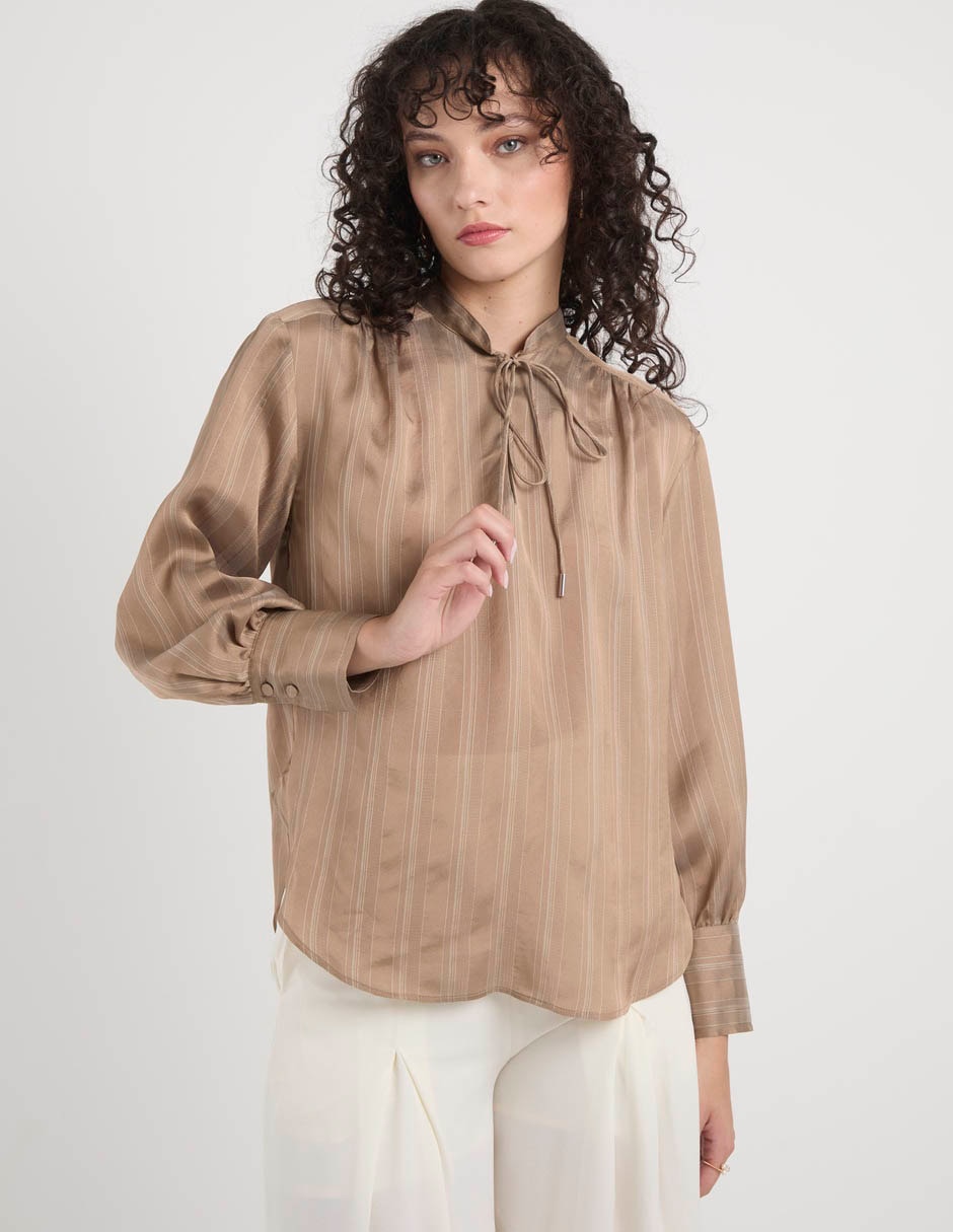 Blusa Max& manga corta para mujer