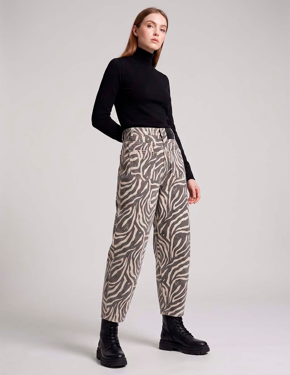 Jeans straight corte cintura para mujer 3