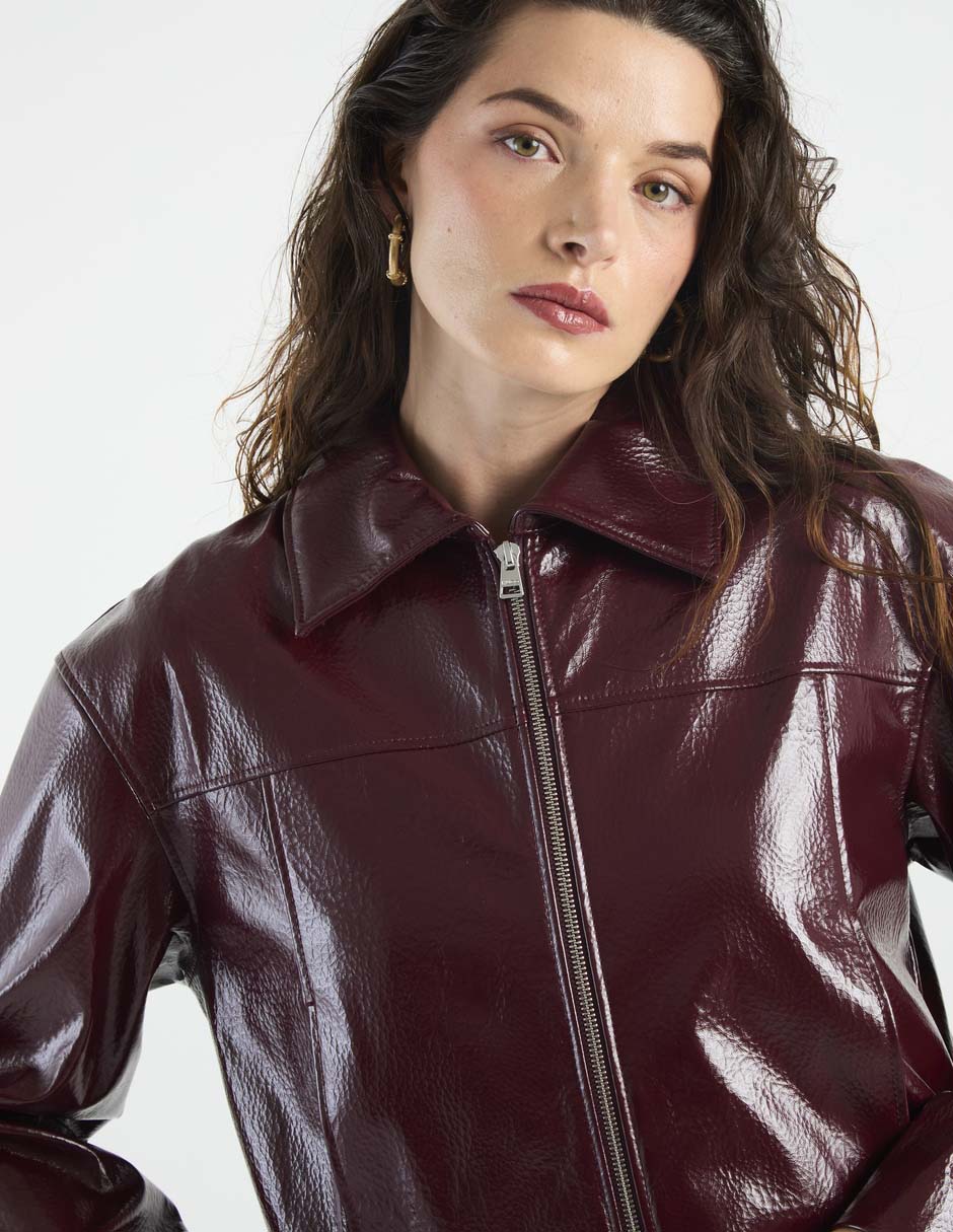 Chamarra casual hugo de piel para mujer