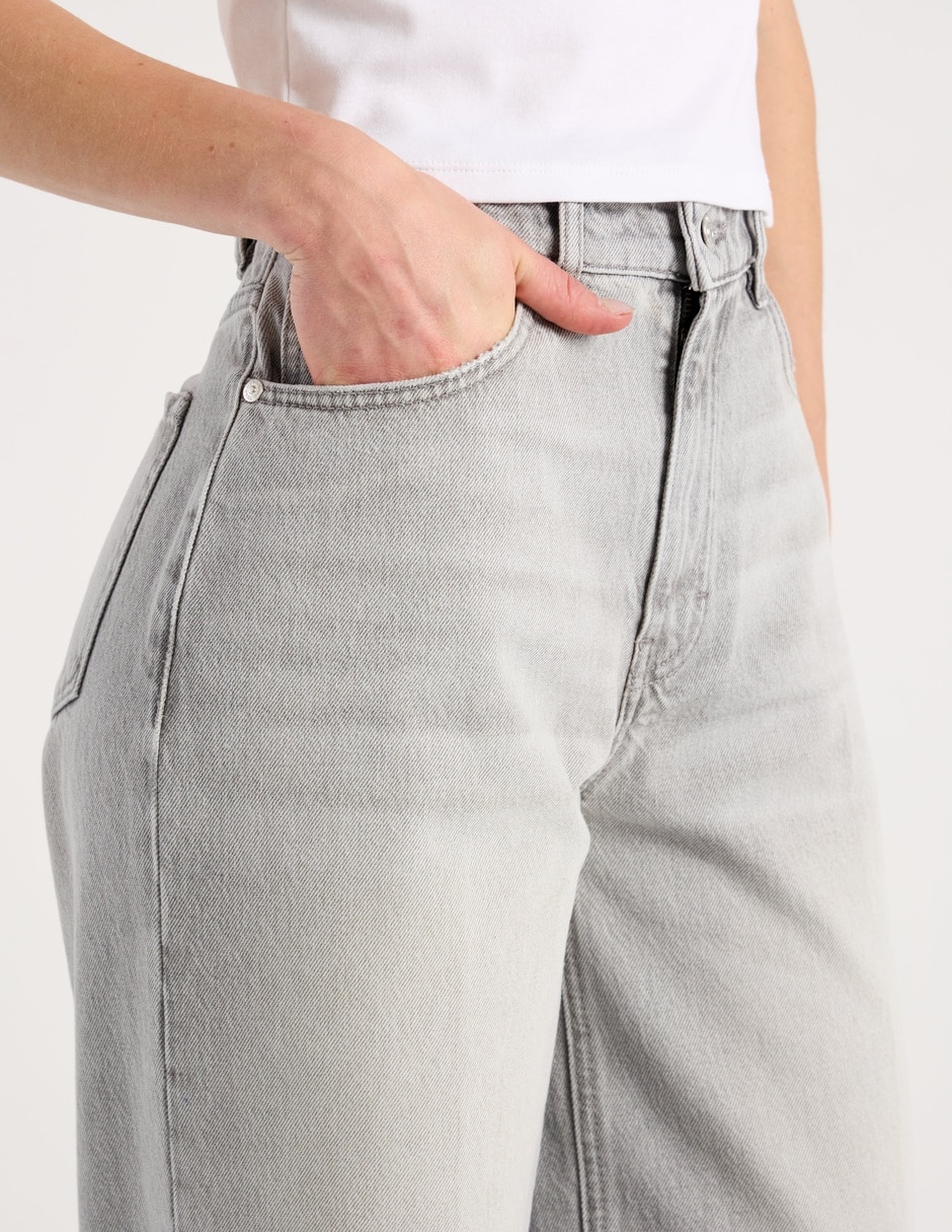 Jeans flare amplio para mujer