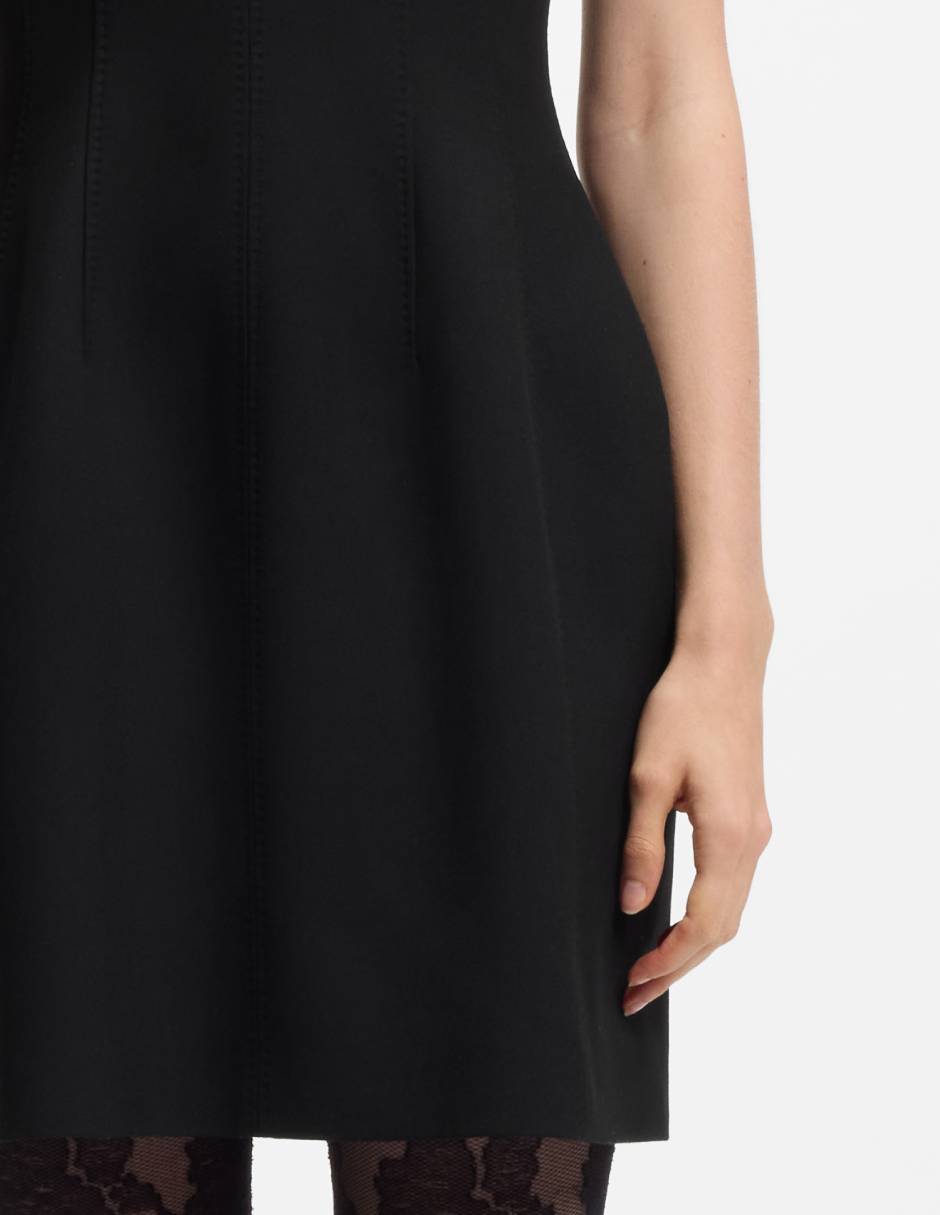 Vestido corto casual Hugo para mujer