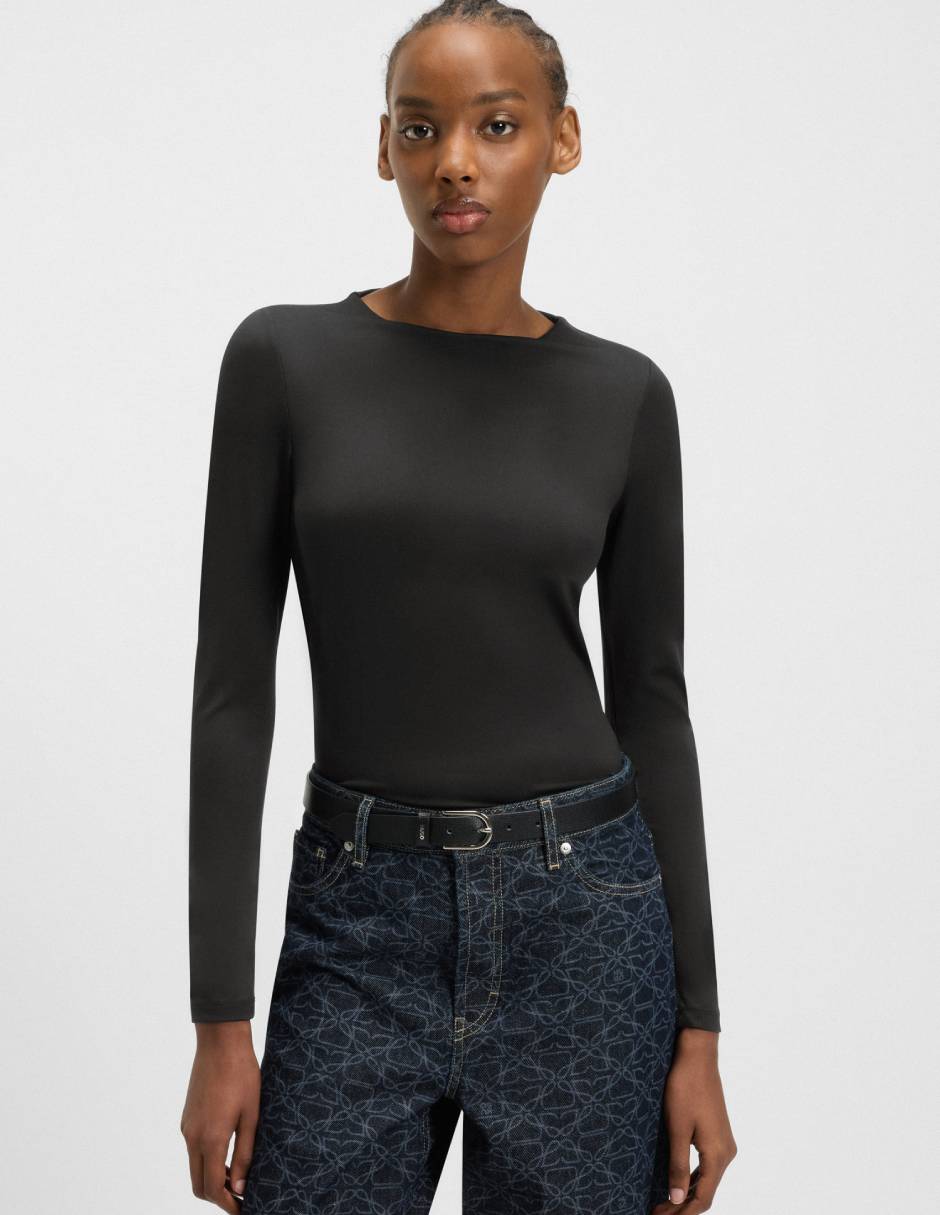 Top cuello redondo Top cuello redondo