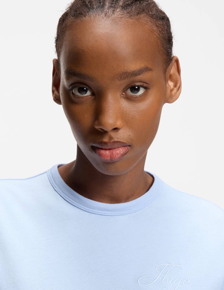 Playera manga corta Hugo cuello redondo para mujer
