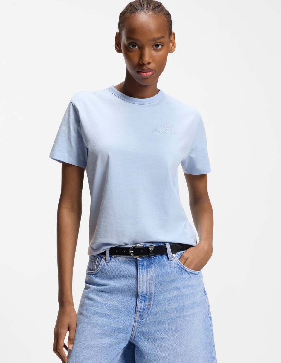 Playera manga corta cuello redondo para mujer