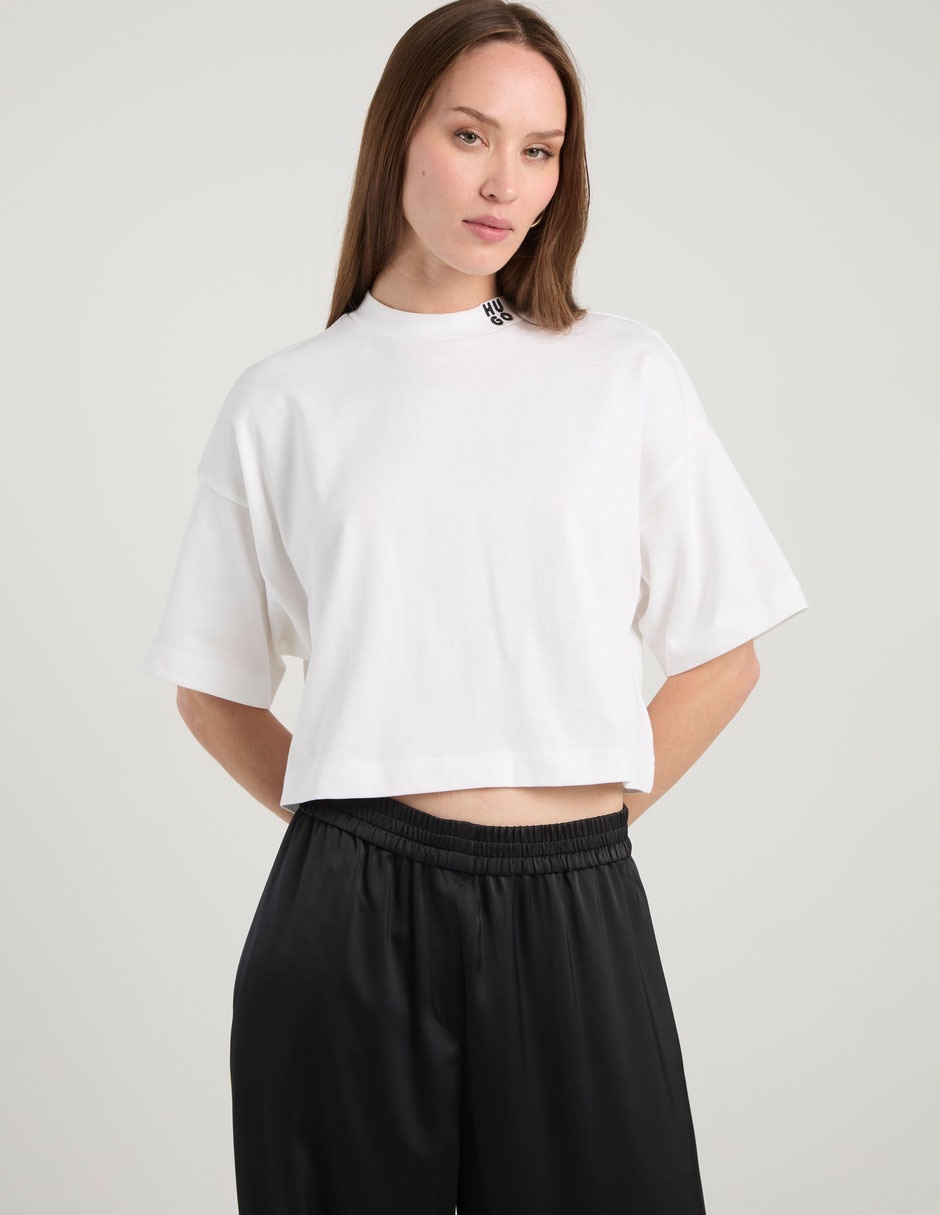 Playera manga corta cuello redondo mujer Playera manga corta cuello redondo mujer
