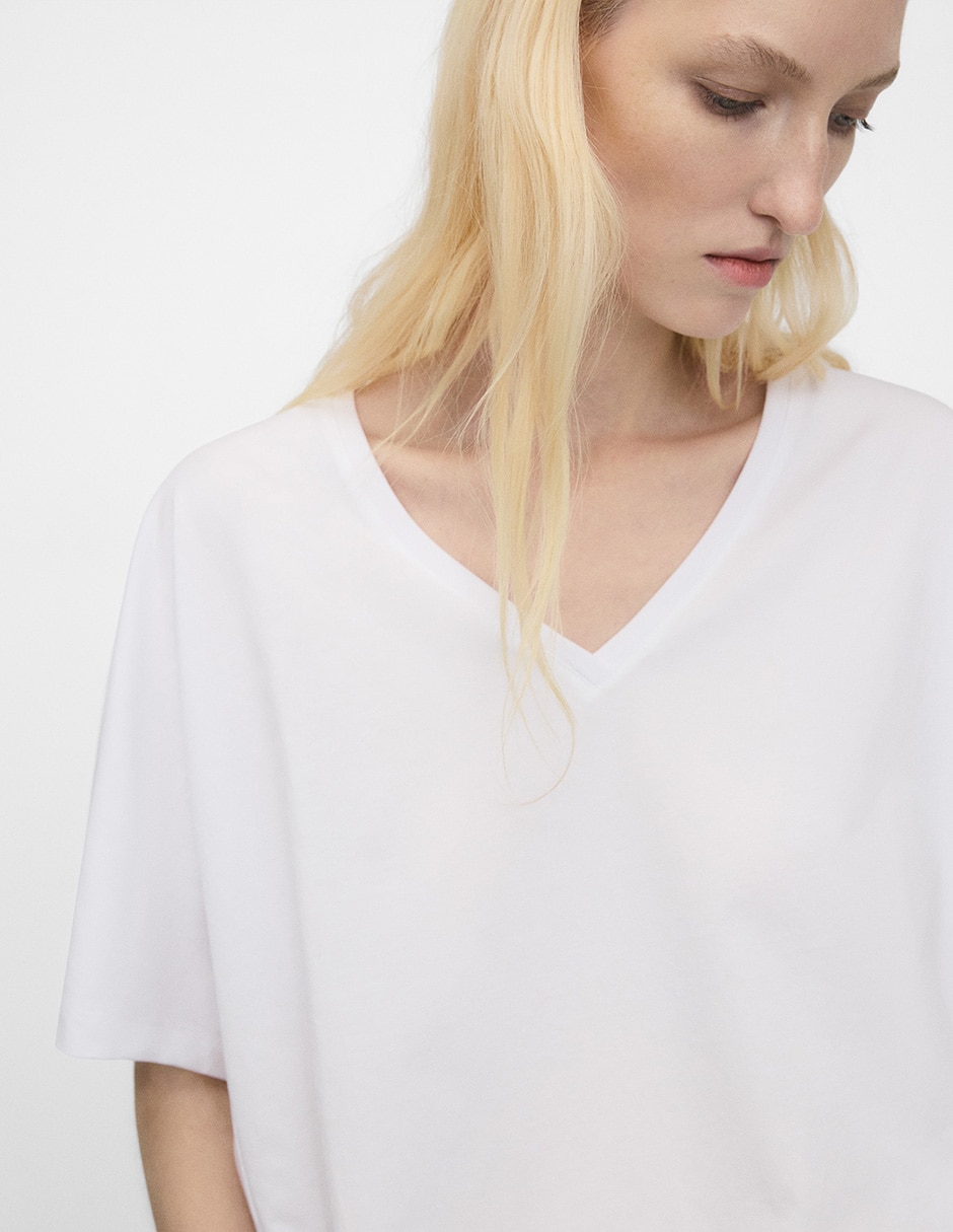 Playera manga al codo Adolfo Dominguez cuello v para mujer