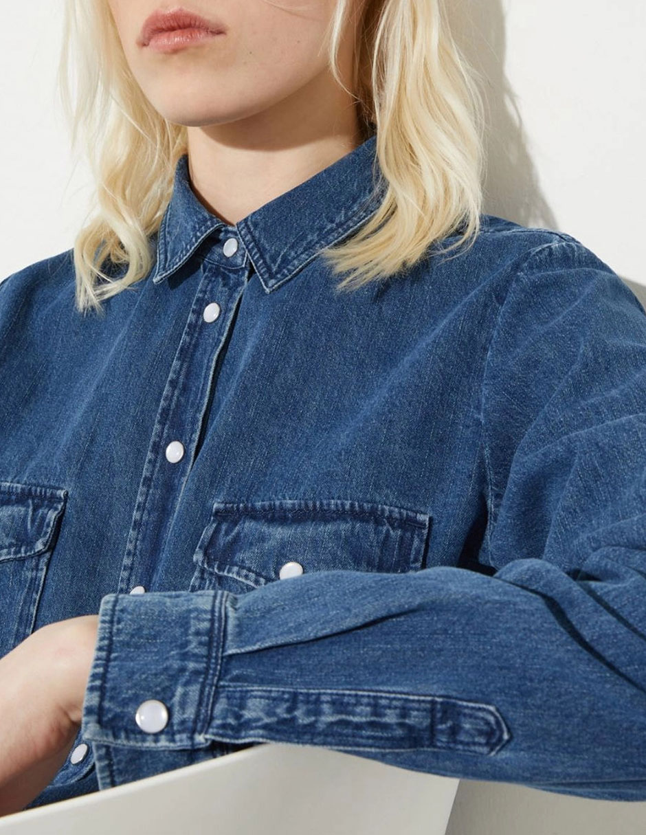 Playera manga larga cuello camisero para mujer 4