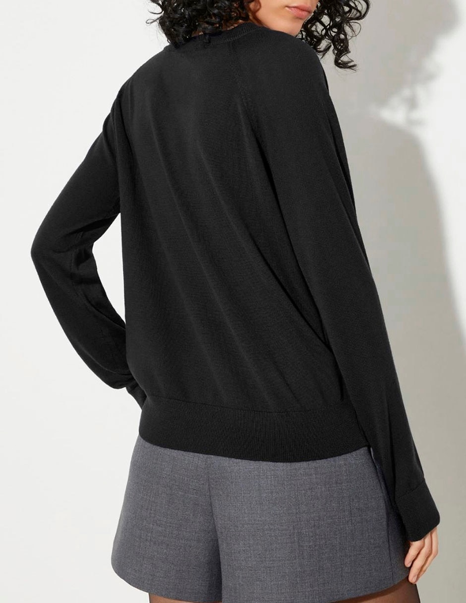 Suéter cuello redondo para mujer 4