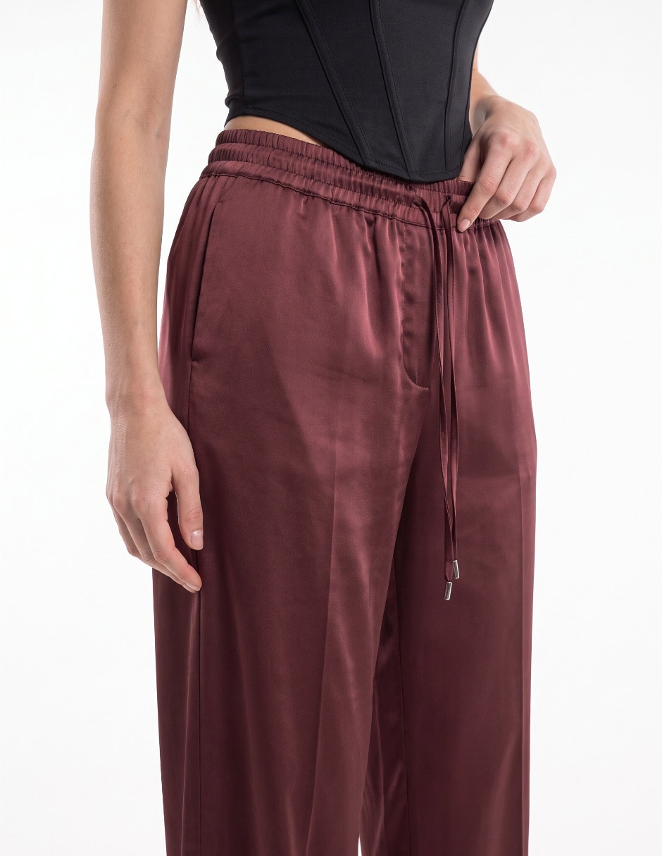 Pantalón W26 relajado para mujer 4