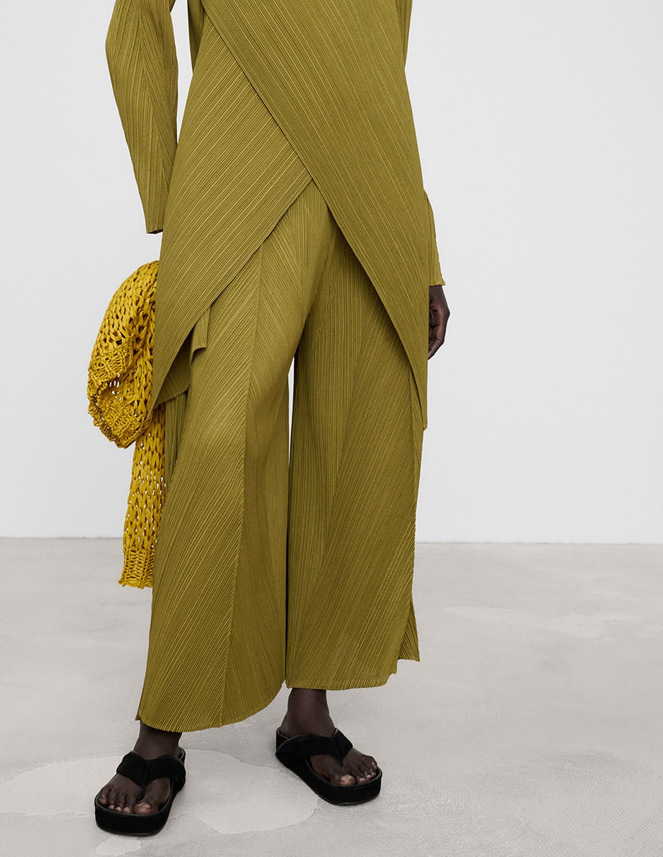Pantalón plisado palazzo para mujer