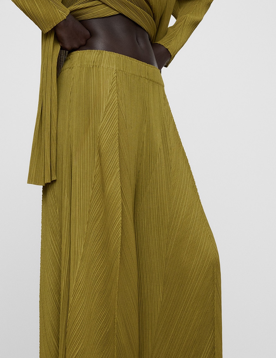 Pantalón plisado palazzo para mujer 3