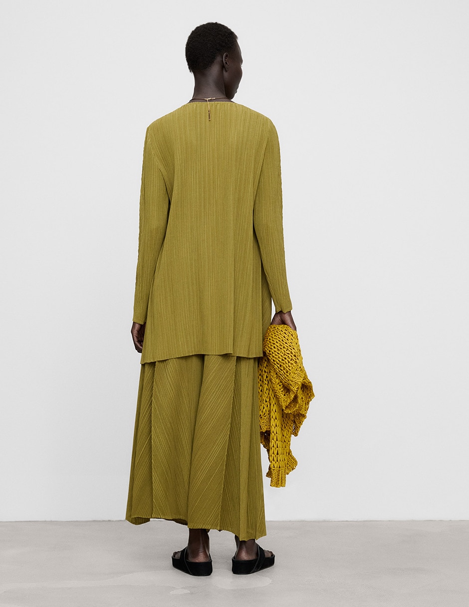 Pantalón plisado palazzo para mujer 8