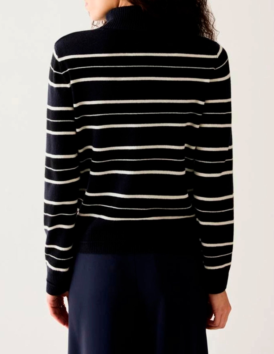 Suéter cuello tortuga para mujer 3