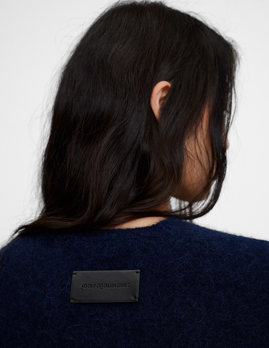 Suéter cuello redondo para mujer 4