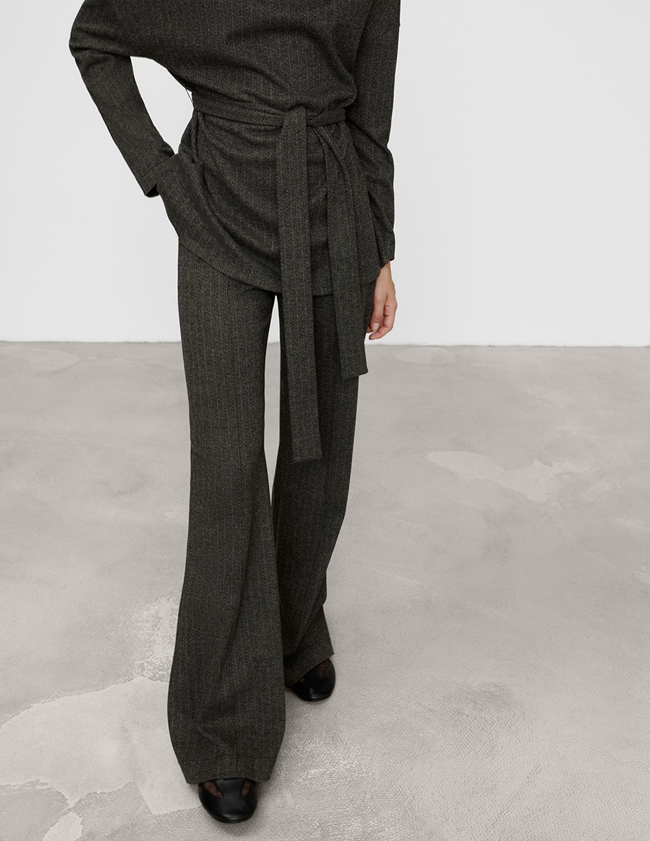 Pantalón flare para mujer